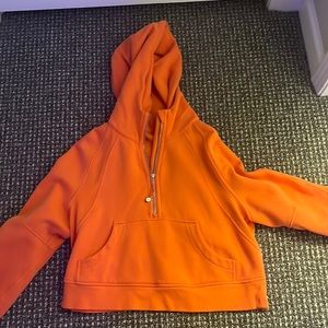 lululemon warm coral scuba XS/S